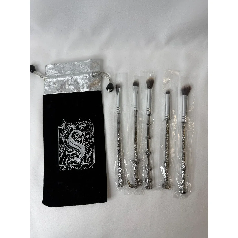 Storybook Cosmetics Wizard Wands Makeup Brush Set Silver 5 Piece with Pouch NEW